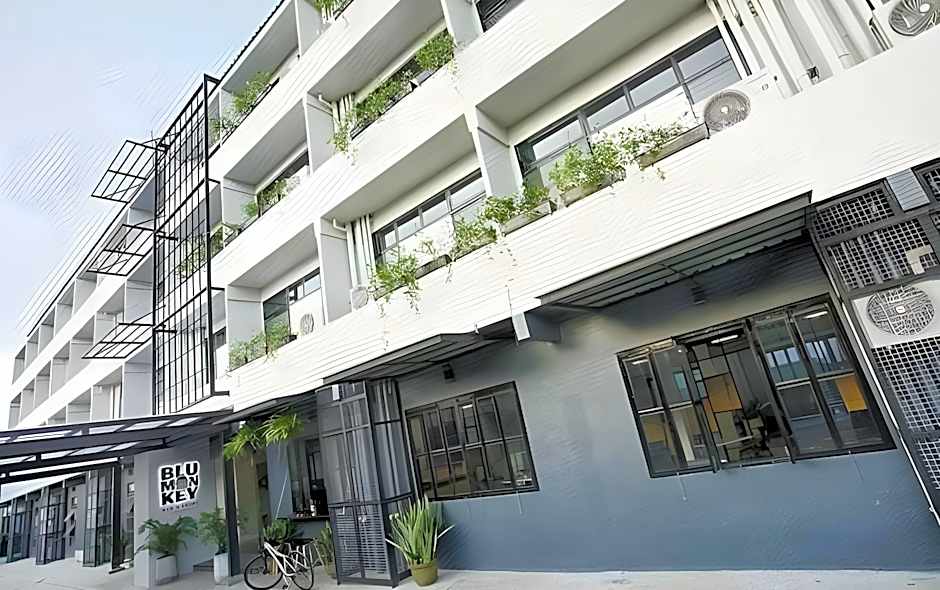 Blu Monkey Hotel Suratthani