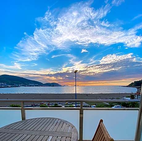 Petit Palace Tamarises