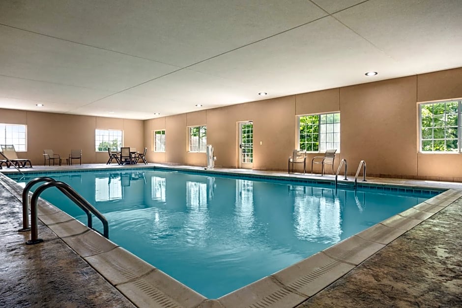 Country Inn & Suites by Radisson, Goodlettsville, TN