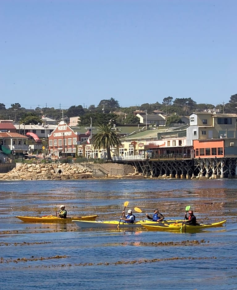 Monterey Bay Inn