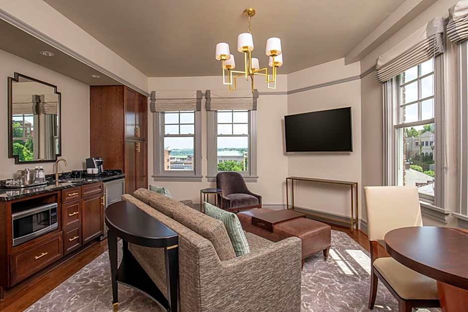 The Virginian Lynchburg, Curio Collection By Hilton