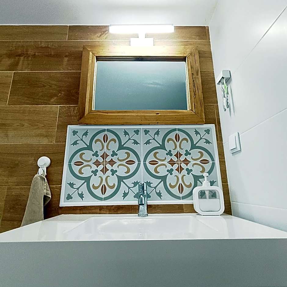 SUPERTUBOS HOUSE Peniche