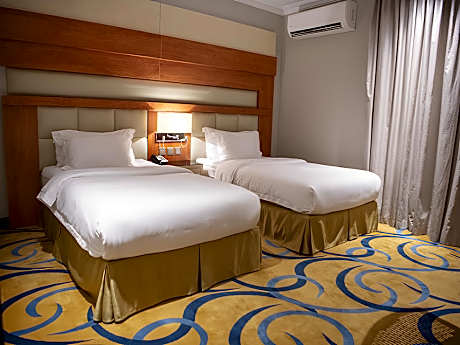 One Bedroom Suite Twin Bed