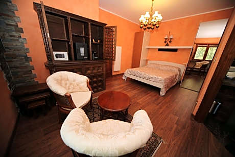 Double Room with Spa Bath