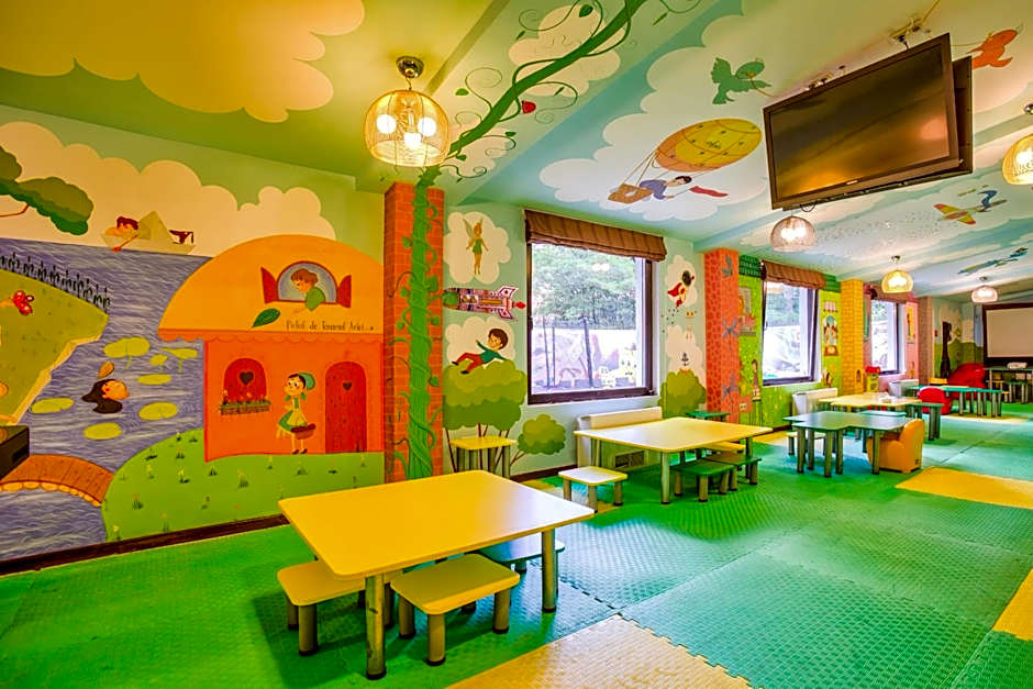 Alpin Aparthotel Ap 508 Poiana Brasov- acces la piscină gratuit