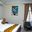 Coconut Grove Regency Hotel