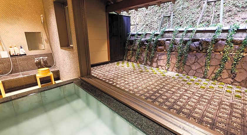 Yuraku Kinosaki Spa and Gardens Ryokan