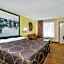 Super 8 by Wyndham Sumter