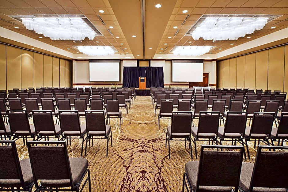 DoubleTree by Hilton Rapid City Downtown Convention Center