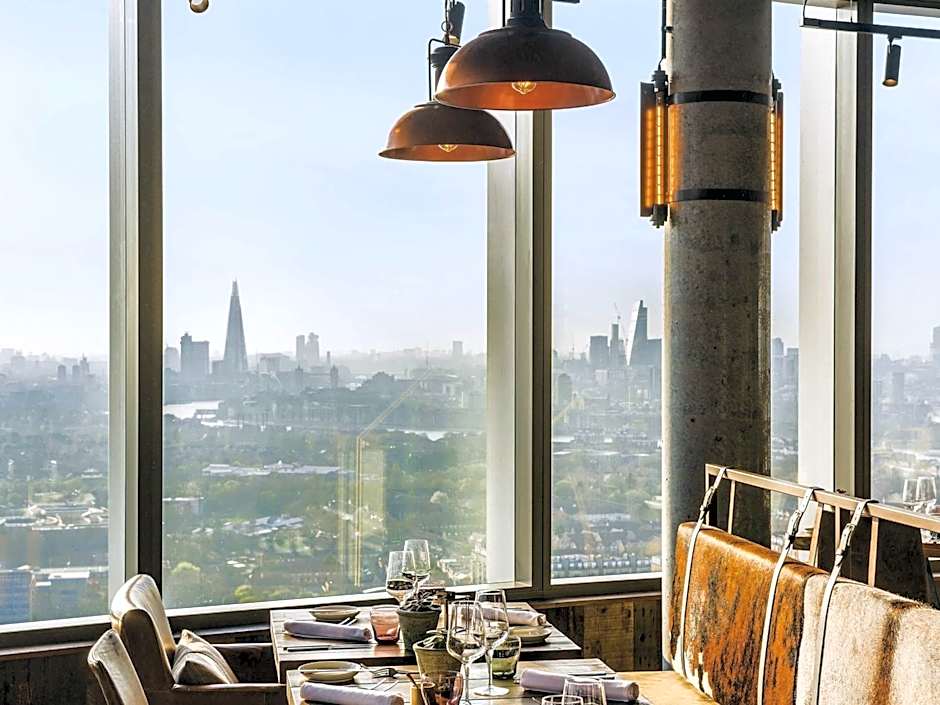 Novotel London Canary Wharf