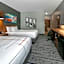 La Quinta Inn & Suites by Wyndham Jacksonville TX