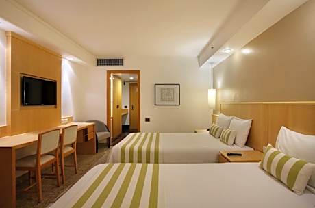 Deluxe Double Room with 1 Double Bed