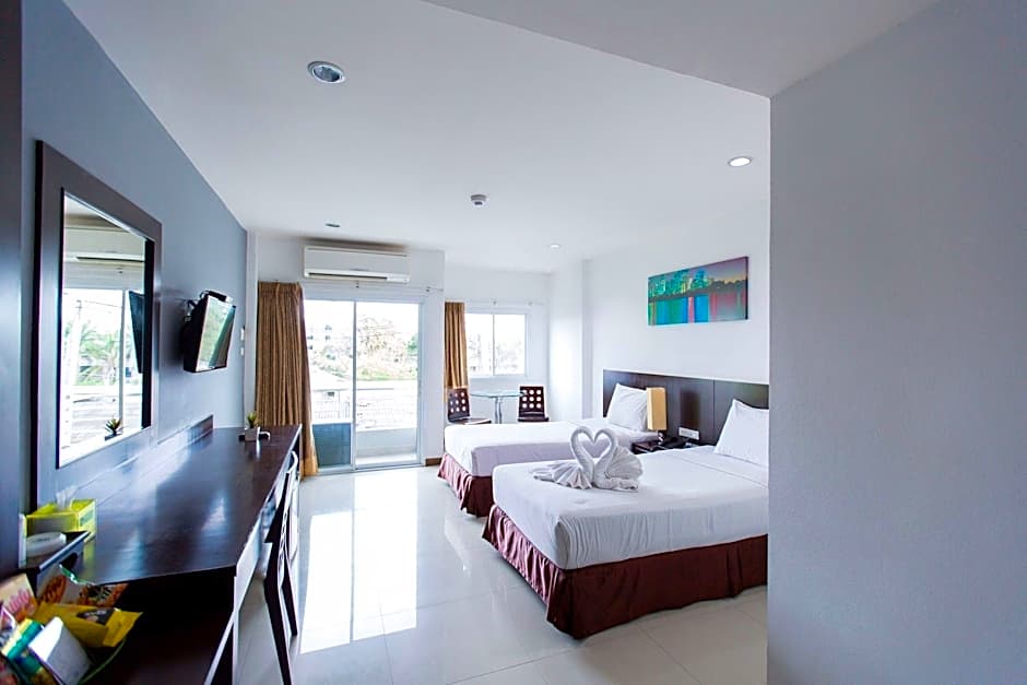 Rhienchai Place Hotel