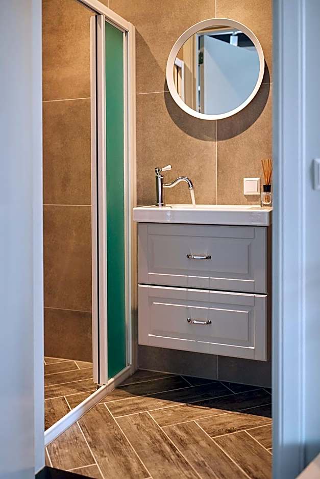 HUISJES AAN DE AMSTEL - Your home away from home