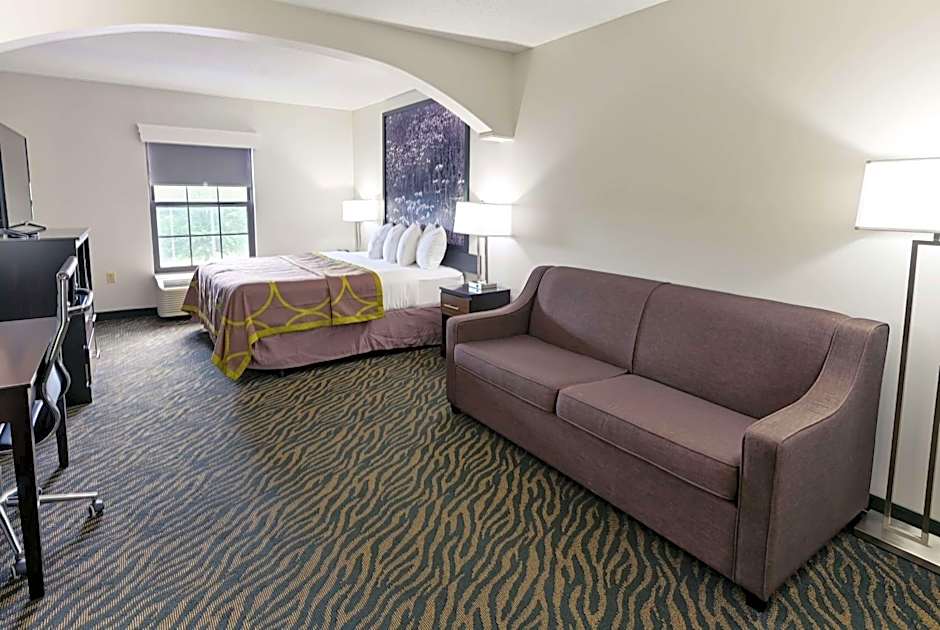 Super 8 by Wyndham High Point/Greensboro