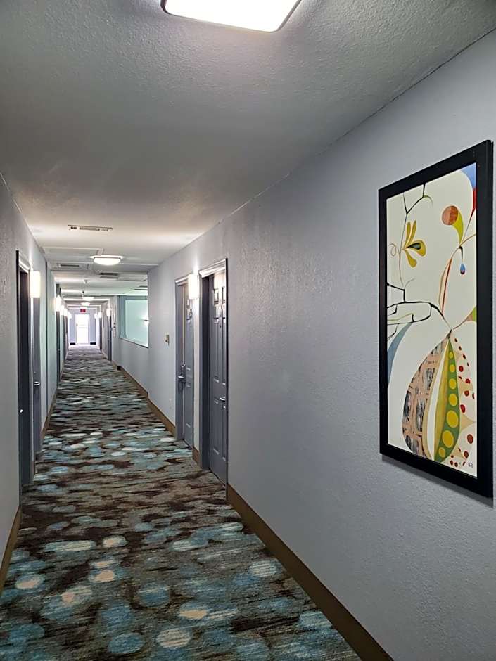 Days Inn by Wyndham Lawton