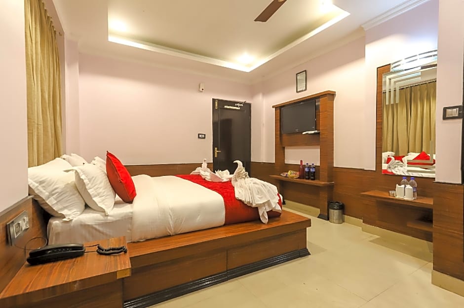 Hotel Holiday Hill