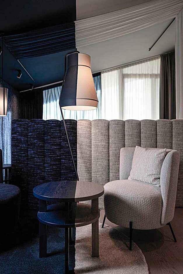 AEON Hotel - adults only Bed & Breakfast