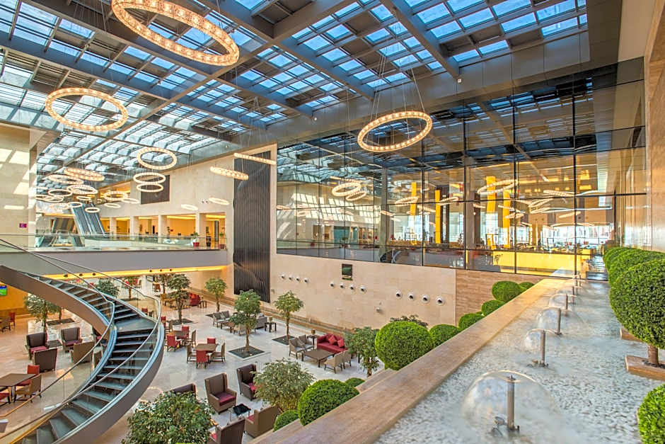 Crowne Plaza Riyadh RDC Hotel & Convention By IHG