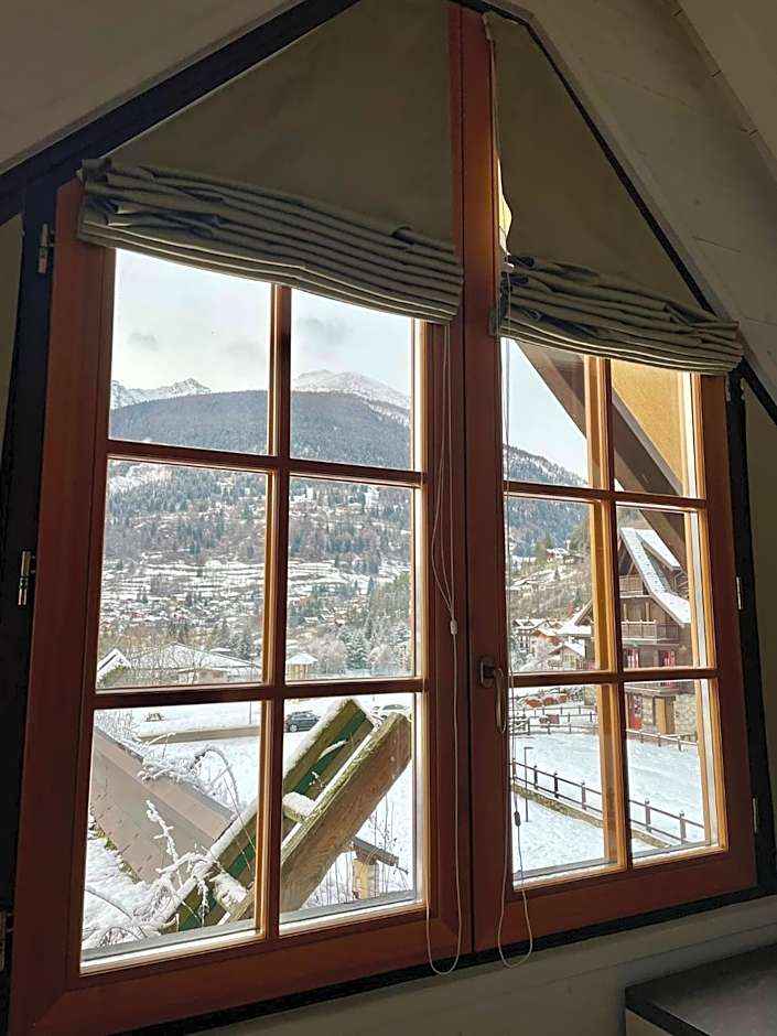 MONOLOCALE STELLALPINA - PONTE DI LEGNO-