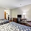 Econo Lodge Airport - Milwaukee