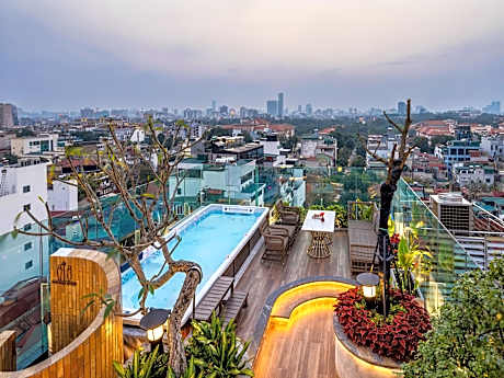 Peridot Gallery Classic Hotel