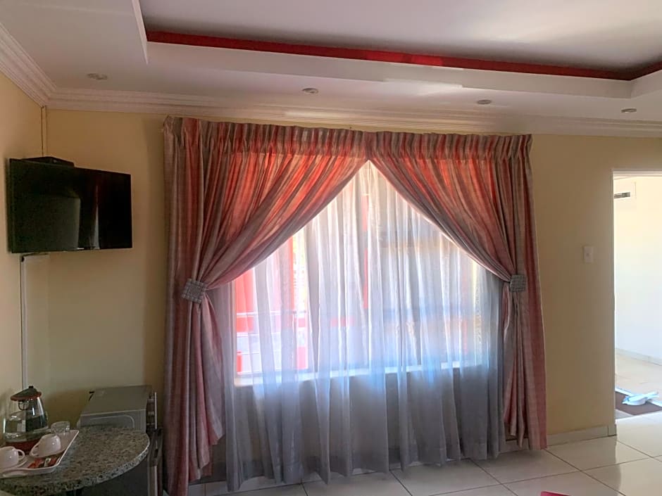 Ekaya Palace Guest House