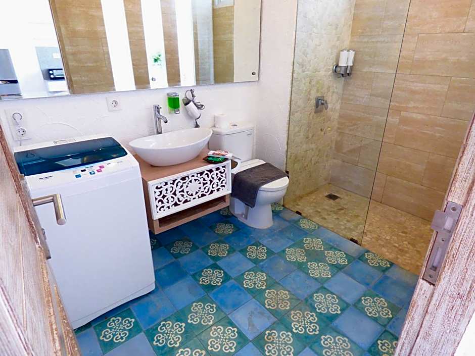 Green Studio Apartment Sanur