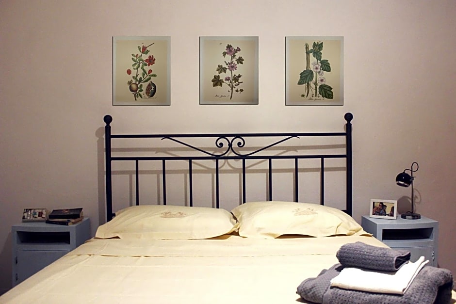 La Casetta Ferrara B&B