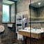 Hotel Busby