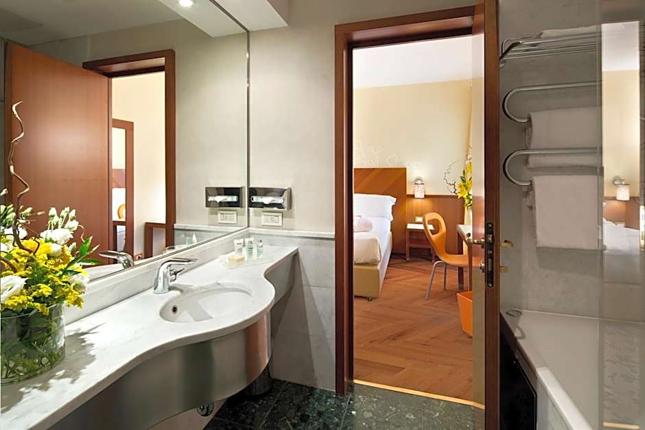 UNA Hotels Mediterraneo Milano