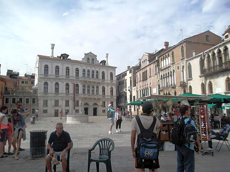 Sweet Venice - checkin at "Alloggi SS Giovanni e Paolo"