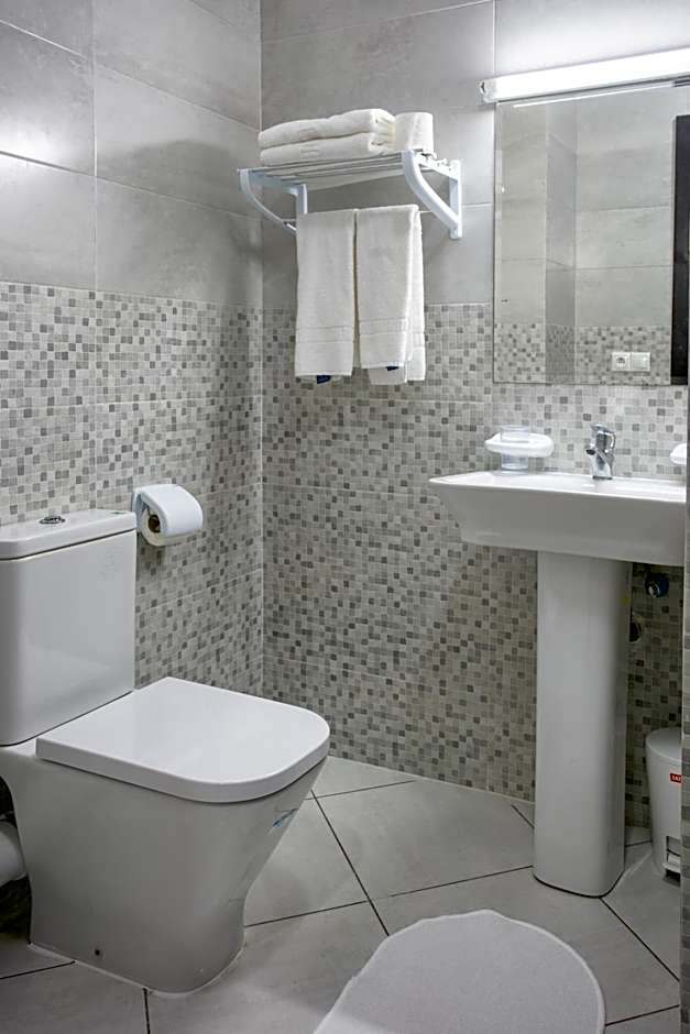 L'escale Appart-hôtel By 7AV HOTELS