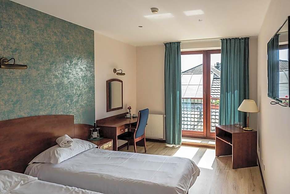 4 Pory Roku Resort Sauna & Spa