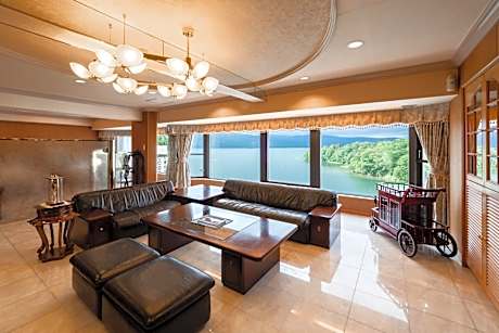 Suite with Sauna - Non-Smoking in Shangri-La