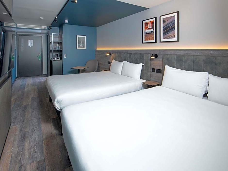 ibis London Gatwick Airport