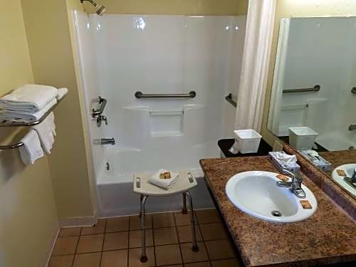 Sylvania Inn - Sylvania