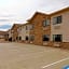 Cobblestone Inn & Suites - Denison | Oak Ridge