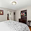 Red Roof PLUS+ & Suites Atlanta Airport South