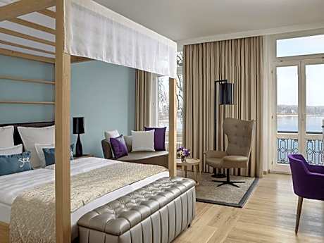 Deluxe Plus Room