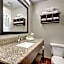 Holiday Inn Express Marshfield - Springfield Area By IHG