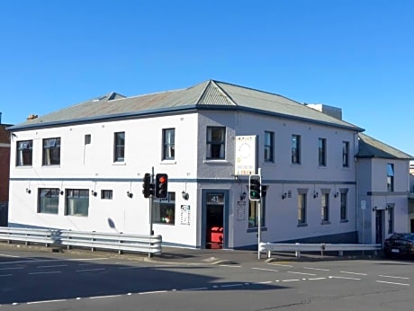 Hobart's Accommodation & Hostel