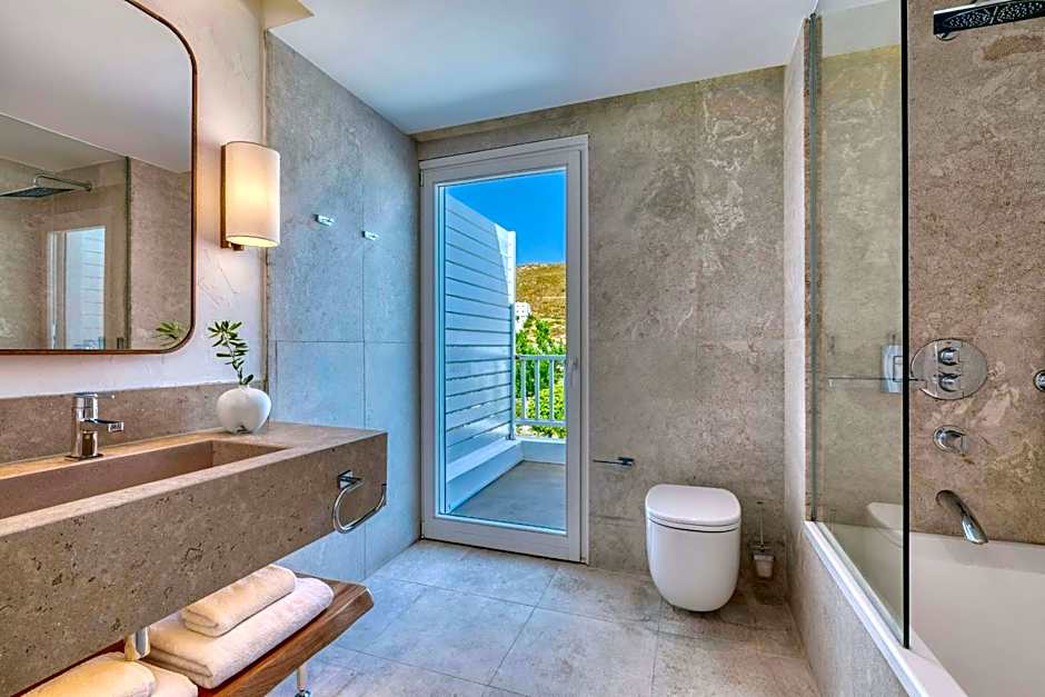 Patmos Aktis Suites & Spa