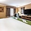 Quality Inn & Suites Atlanta Airport South