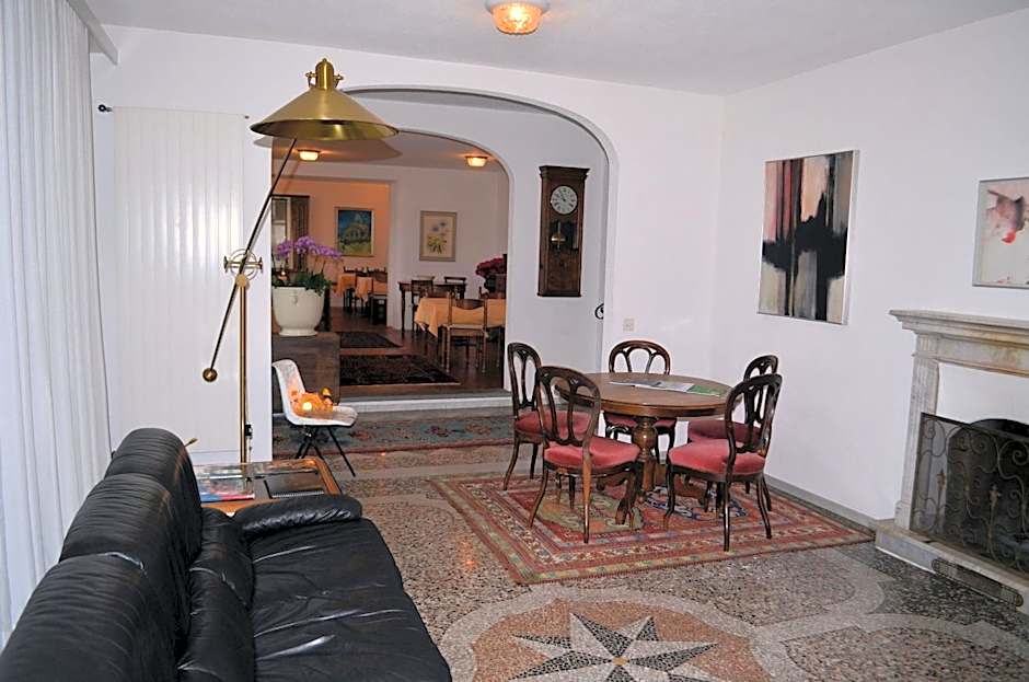 Hotel Garni Rivabella au Lac