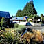 The Peaks Motor Inn