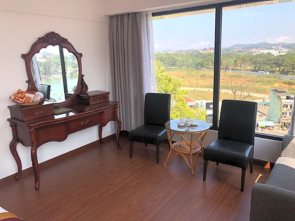 Thi Thao Gardenia Hotel