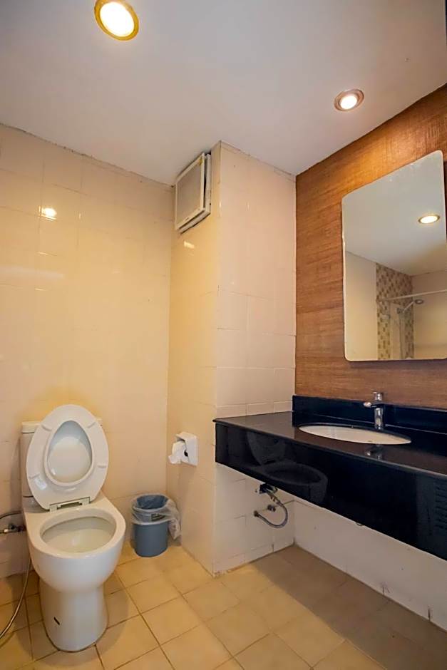 Royal Diamond Hotel (SHA Plus)