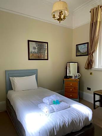 Standard Single Room with Shower