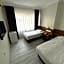 Altinnal Hotel